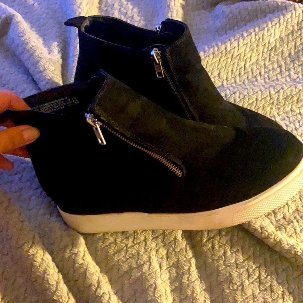 Women’s platform shoe sneakers